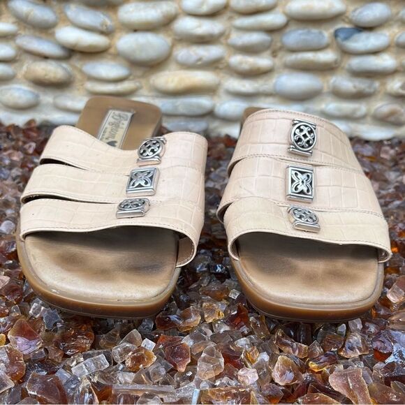 Brighton Brandy Cream/Beige/Nude Leather Croc Embossed 3 Strap Wedge Sandal 7.5 - Picture 6 of 8